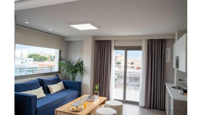 Chroma Fashion Rooms & Apartments Athens poza 10