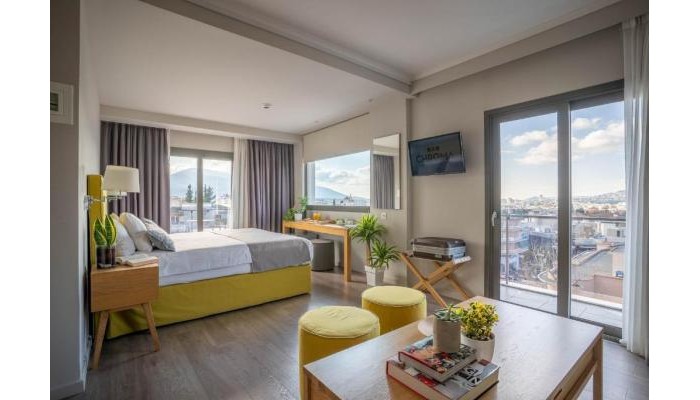 Chroma Fashion Rooms & Apartments Athens poza 4