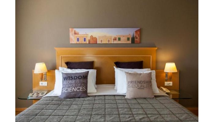 Plaka Hotel poza 7