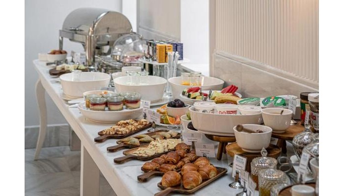 Hotel Avra City poza 7