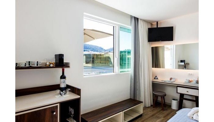 Atrium Ambiance Hotel poza 4