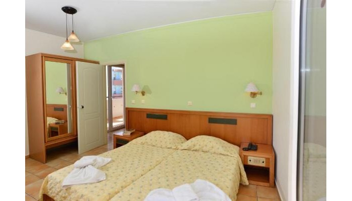 Hotel Lefkoniko Bay poza 5