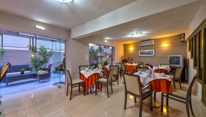 Leonidas Hotel & Apartments poza 4