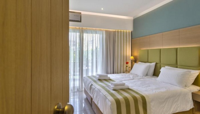 Leonidas Hotel & Apartments poza 5