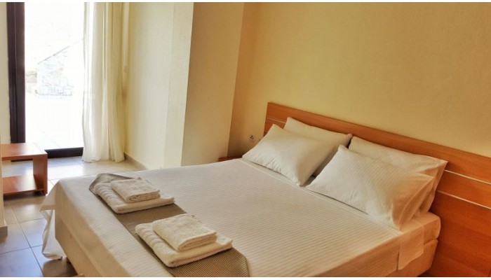 Bungalow White Apartments And Suites poza 0