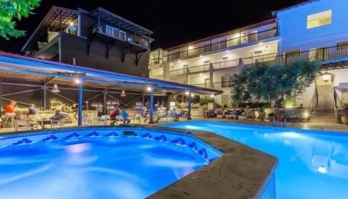 Hotel Kriopigi poza 12