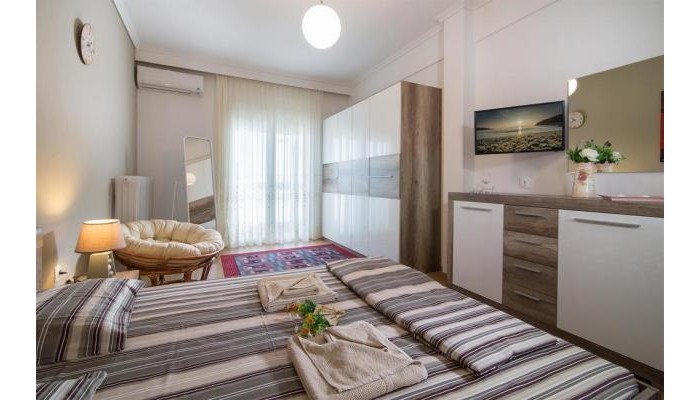 Michalis Apartments poza 12