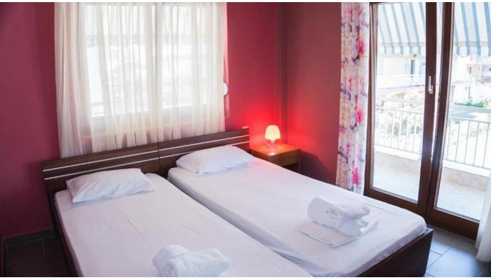 Niki Apartments poza 8