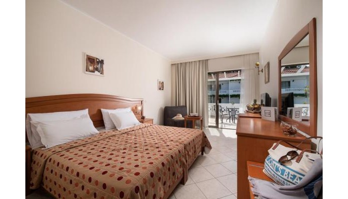 Hotel Porfi Beach poza 18