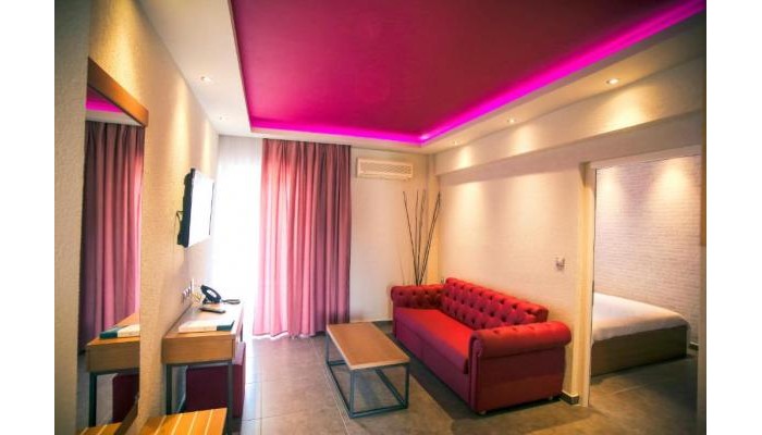 Royal Hotel & Suites poza 12