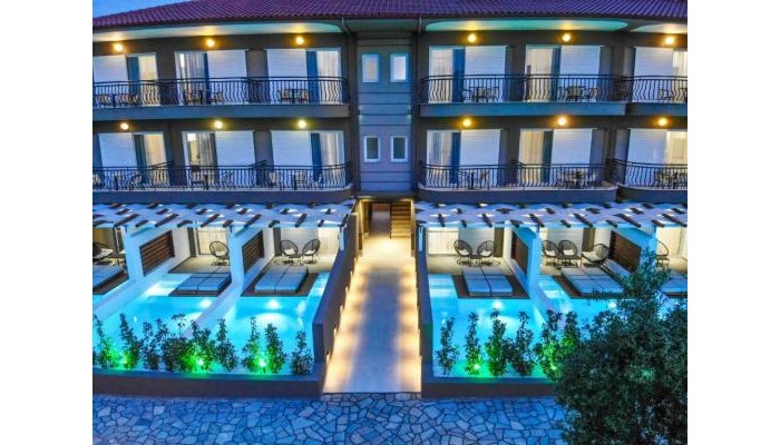 Royal Hotel & Suites poza 0