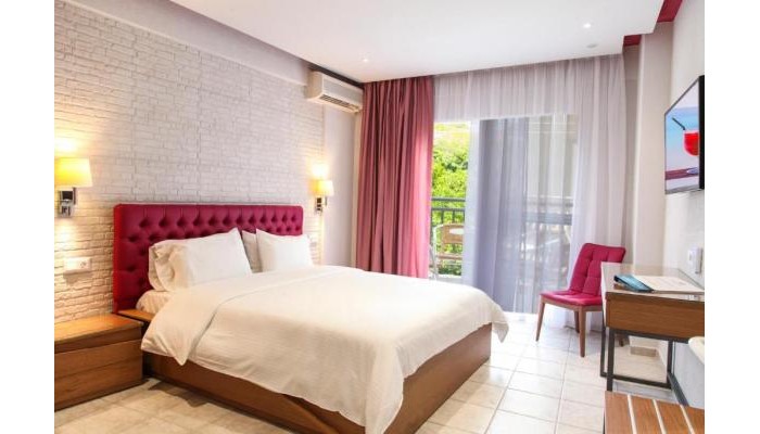 Royal Hotel & Suites poza 5