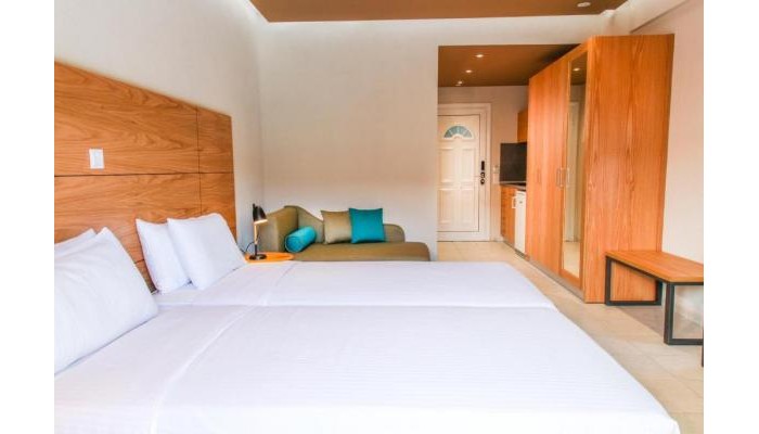 Royal Hotel & Suites poza 10