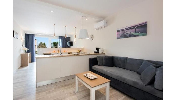 Anita Village poza 31