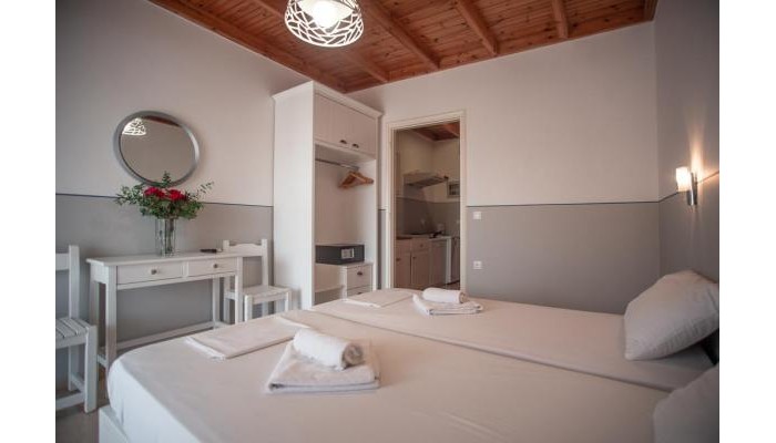 Bella Vista Beach Hotel & Studios poza 15