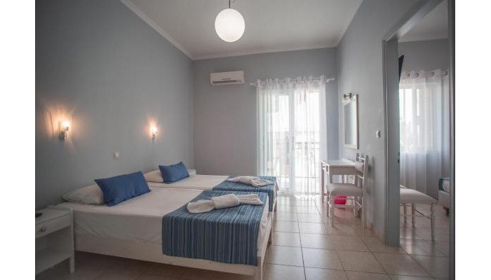 Bella Vista Beach Hotel & Studios poza 4