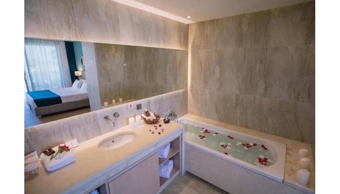 Almyros Beach Resort & Spa poza 18