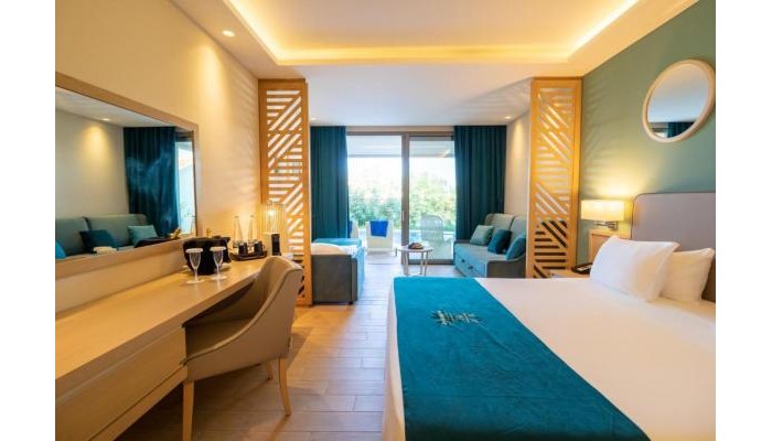 Almyros Beach Resort & Spa poza 4