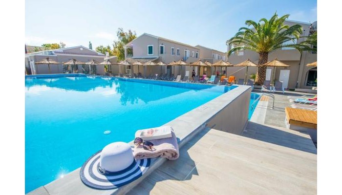 Amour Holiday Resort poza 2