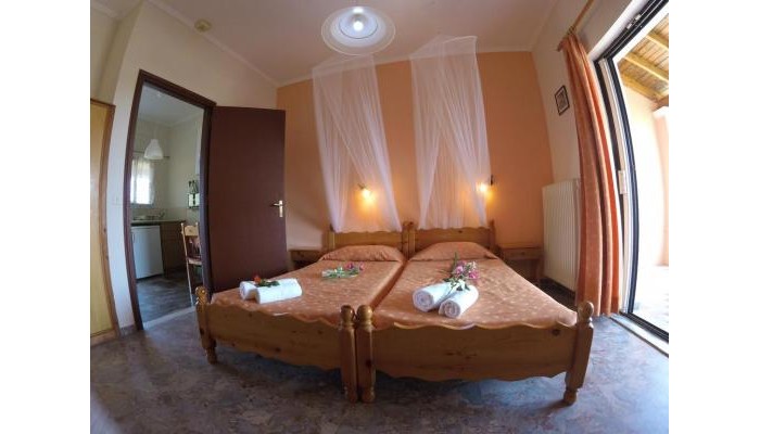 Antzela Apartments poza 5