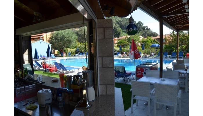 Irene Apartments poza 9