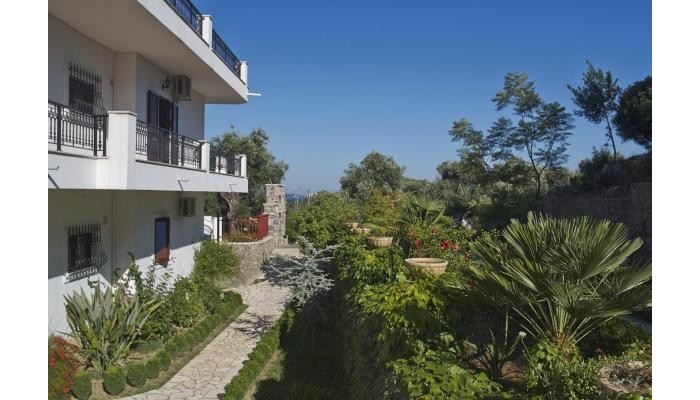Marialice Apartments poza 5