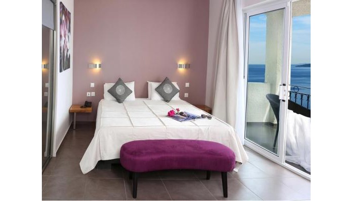 Pantokrator Hotel poza 12