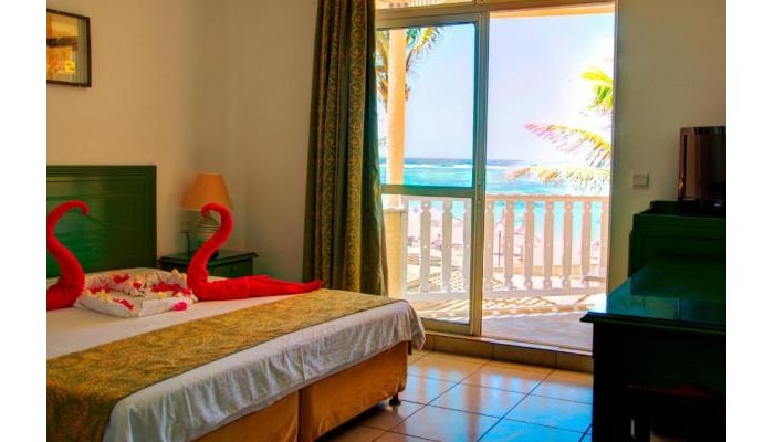 Silver Beach Hotel poza 3