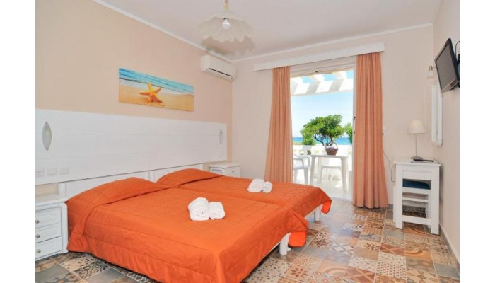 Byron Apartments poza 5
