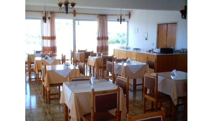 Laura Hotel poza 2