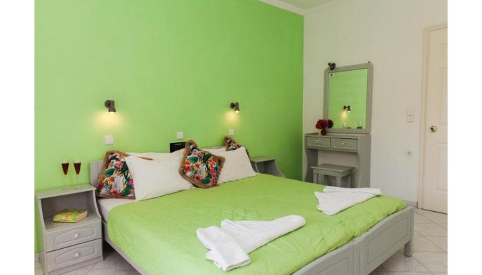 Dionysos Studio poza 8