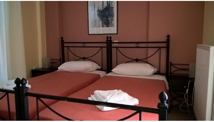 Ionian Breeze Studios poza 3