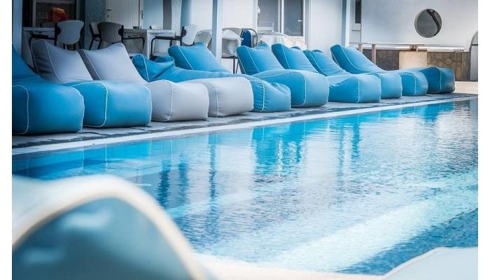 Anika Studios poza 33