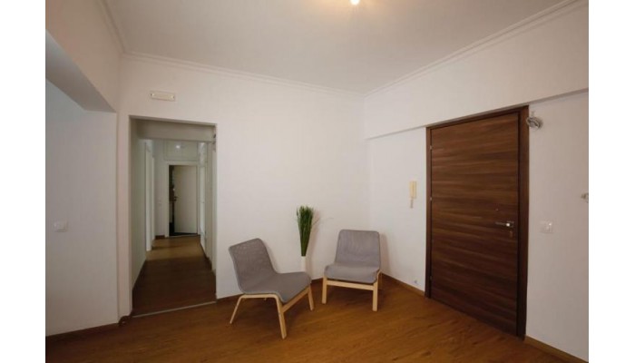 Chris Luxury Apartments poza 4