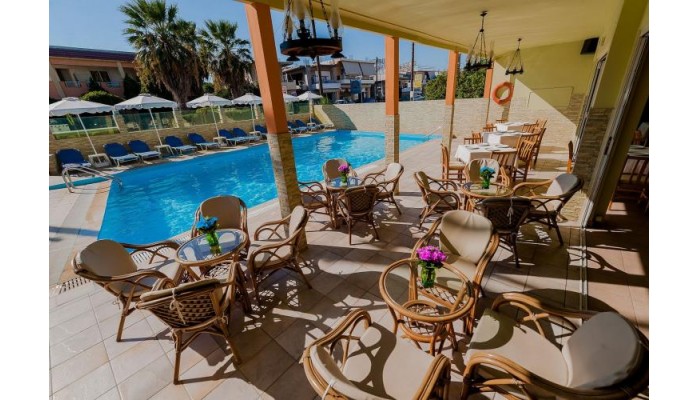 Esmeralda Apartments poza 20