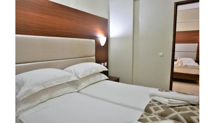 Marathon Hotel poza 3