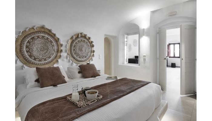 Hotelul Nano Suites Santorini poza 1