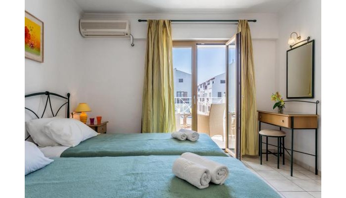 Ritsa Apartments poza 9