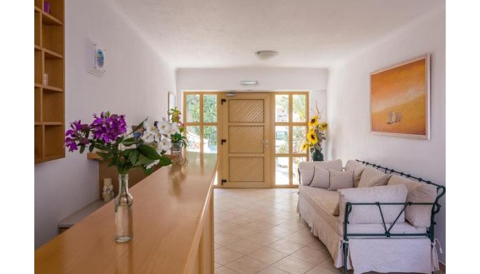 Ritsa Apartments poza 14