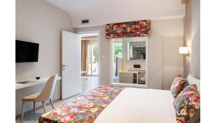 Alexandra Beach Spa Resort poza 3