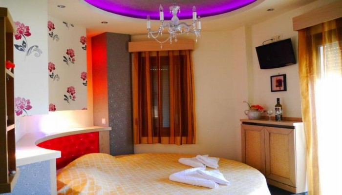 Captain's Beach Boutique Apartments poza 3