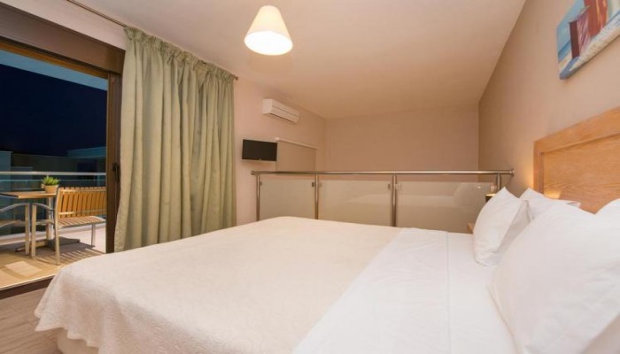 Hotel Mary's Residence Suites poza 8