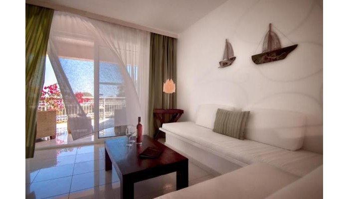 Hotel Belvedere Gerakas Luxury Suites poza 9