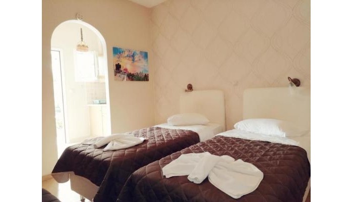 Evan's Studios poza 1