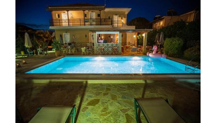 Evan's Studios poza 11