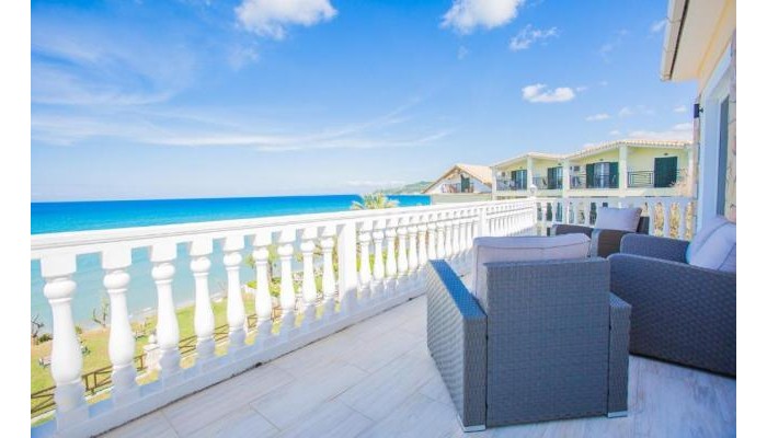 Hotel Laura Beach House poza 11