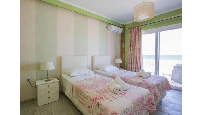 Hotel Laura Beach House poza 2