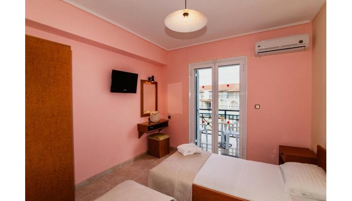 Hotel Must poza 2