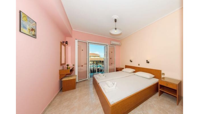 Hotel Must poza 11