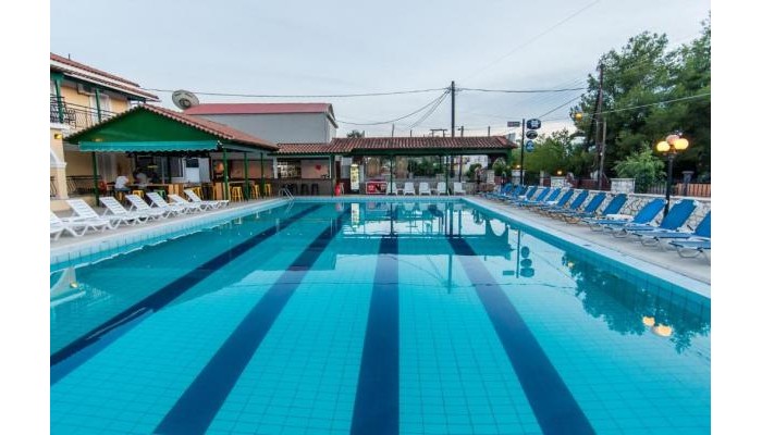 Perkes Hotel Complex poza 9